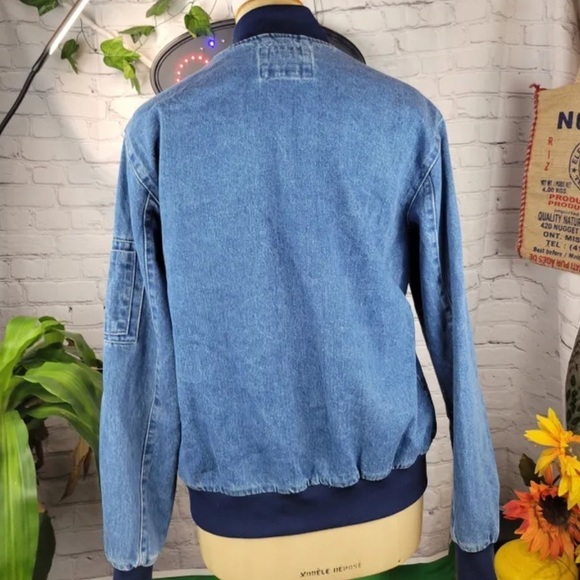 FOREVER 21 oversized denim bomber jacket - Picture 4 of 5